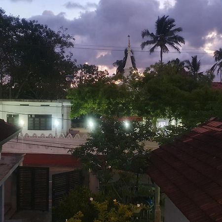 Hotel Margaret House Mirissa Exterior foto